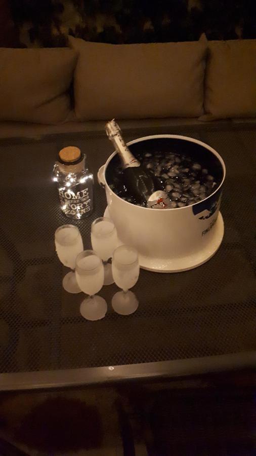 ホテル Casa Lucky Rîşnov エクステリア 写真